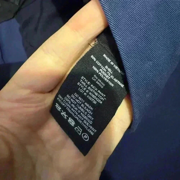 Theory Stretch Kick Pants - Picture 8 of 8